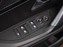 Peugeot 2008 1.2 PureTech Allure Sport (APPLE CARPLAY,NAVI,CAMERA,GETINT,CLIMATE,CRUISE,ELEKTRISCH PAKKET,SPORTSTOELEN,LM VELGEN)
