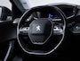 Peugeot 2008 1.2 PureTech Allure Sport (APPLE CARPLAY,NAVI,CAMERA,GETINT,CLIMATE,CRUISE,ELEKTRISCH PAKKET,SPORTSTOELEN,LM VELGEN)
