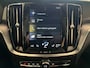 Volvo V60 T8 Momentum Pro | 360 camera | Stoel/ stuur verwarming | Trekhaak | Adaptive cruise control | | Elektrisch verstelb. bestuurdersstoel met geheugen | Keyless start | LED koplampen