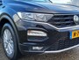 Volkswagen T-Roc 1.5 TSI Style /Leer/Stoelverw./Navi/Clima/Park. hulp/16"/