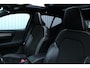 Volvo XC40 Recharge P8 AWD R-Design | 20'' Lichtmetalen velgen | Panoramadak | Adaptive Cruise Control | 360° Parkeercamera | BLIS |Harman Kardon Premium Audio | Stoelverwarming | Google infotainment |