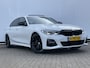 BMW 3-Serie 320i Executive Edition M-Sport Automaat Pano 19 Inch Carplay NL-Auto Uitstraling!