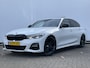 BMW 3-Serie 320i Executive Edition M-Sport Automaat Pano 19 Inch Carplay NL-Auto Uitstraling!