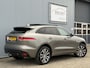 Jaguar F-Pace 2.0 Portfolio AWD 30t R-dynamic/Pano/Trekhaak/Meridian.