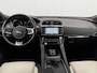 Jaguar F-Pace 2.0 Portfolio AWD 30t R-dynamic/Pano/Trekhaak/Meridian.