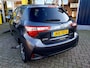 Toyota Yaris 1.5 Hybrid Dynamic All-in prijs!