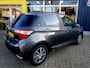 Toyota Yaris 1.5 Hybrid Dynamic All-in prijs!