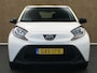 Toyota Aygo X 1.0 VVT-i MT Play - ORIGINEEL NEDERLANDSE AUTO - ACHTERUITRIJ CAMERA - AIRCO - BLUETOOTH - APPLE CARPLAY/ ANDROID AUTO - ADAPTIEVE CRUISE CONTROL - DAB AUDIO