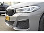 BMW 5-Serie 520 I Touring M Pakket Comfortstoelen | Stoelverwarming | Carplay | Camera |