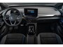 Volkswagen ID.4 77kWh Pro Limited Edition | Trekhaak | Apple Carplay| | 'App-Connect' draadloze smartphone integratie | Achterbank in ongelijke delen neerklapbaar incl. middenarmsteun en doorlaadmogelijkheid | Afstandscontrolesysteem (Front Assist), met voetgangers- en fietsersherkenning