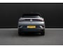 Volkswagen ID.4 77kWh Pro Limited Edition | Trekhaak | Apple Carplay| | 'App-Connect' draadloze smartphone integratie | Achterbank in ongelijke delen neerklapbaar incl. middenarmsteun en doorlaadmogelijkheid | Afstandscontrolesysteem (Front Assist), met voetgangers- en fietsersherkenning