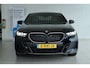 BMW 5-Serie 520i M-Sport Pro | Adapt. Cruise | Stoelventilatie | H&K | HUD | 360 Camera | Trekhaak | Pano | Keyless