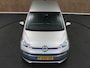 Volkswagen e-Up! e-up! - SOH 88.9%!! - PARKEERSENSOREN ACHTER - ACHTERUITRIJ CAMERA - STOELVERWARMING - VOORRUIT VERWARMING - HALF LEDEREN BEKLEDING - GETINTE ACHTERRAMEN - CRUISE CONTROL - BLUETOOTH - 1 FASEL LADEN - SNELWEGLAAD MOGELIJKHEID