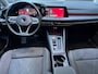 Volkswagen Golf 1.5 eTSI Style Automaat Camera Carplay