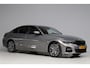 BMW 3-Serie 320e M-sport | head-up | achteruitrijcamera | keyless entry | laser led | dodehoek detectie | apple carplay | 1e eig