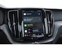 Volvo XC60 T6 350PK Automaat Plug-in hybrid AWD Ultra Bright Head-up display/ Harman Kardon audio/ BLIS/ Elektrischbedienbare stoelen met geheugen/ Moritz Leder/ Panoramadak/ Adaptive cruise control/ Pilot assist/ Apple Carplay/ Android auto/