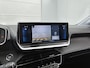 Peugeot 208 Allure Pack 100pk | Navigatie | Achteruitrijcamera | 3D Cockpit | Climate Control | Cruise Control | Parkeersensoren | Keyless | Apple Carplay / Android Auto | DAB+ radio | Armsteun | Led koplampen | Bluetooth | Elektrisch inklapbare spiegels | Donker getint glas | 16" lichtmetalen velgen |