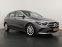 Mercedes-Benz B-klasse 180 Advantage Automaat / Navi / Cruise / Parkeersensoren / Camera / Stoelverwarming