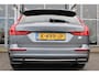Volvo V60 T6 Recharge AWD R-Design | Harmon Kardon Audio | Achteruitrij cam. | Trekhaak | Stoel/stuur verw. |