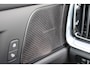 Volvo V60 T6 Recharge AWD R-Design | Harmon Kardon Audio | Achteruitrij cam. | Trekhaak | Stoel/stuur verw. |