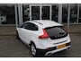 Volvo V40 Cross Country T3 Momentum | Lage KM stand | Cruise Control | Achteruitrij Camera |