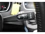 Volvo V40 Cross Country T3 Momentum | Lage KM stand | Cruise Control | Achteruitrij Camera |