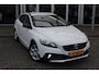 Volvo V40 Cross Country T3 Momentum | Lage KM stand | Cruise Control | Achteruitrij Camera |