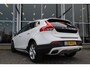 Volvo V40 Cross Country T3 Momentum | Lage KM stand | Cruise Control | Achteruitrij Camera |