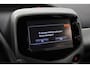 Toyota Aygo 1.0 VVT-i x-play | Airco | Camera | Bluetooth | Elektrische ramen voor