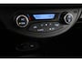Toyota Yaris 1.5 Hybrid Active | Fietsensteun | Apple Carplay / Android Auto | Stoelverwarming | Clima | Camera | 15 inch | Rijstrooksensor | Bluetooth