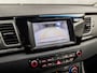 Kia Niro Hybrid 1.6 GDi DynamicLine 142Pk Automaat (APPLE CARPLAY, NAVIGATIE, LEDER, CAMERA, SPORTSTOELEN, XENON, PARKEERSENSOREN, NIEUWE APK, NIEUWSTAAT)