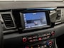 Kia Niro Hybrid 1.6 GDi DynamicLine 142Pk Automaat (APPLE CARPLAY, NAVIGATIE, LEDER, CAMERA, SPORTSTOELEN, XENON, PARKEERSENSOREN, NIEUWE APK, NIEUWSTAAT)