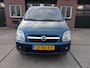 Opel Agila 1.2-16V Temptation