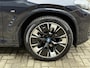 BMW X3 M iX3 sport | High Executive 80 kWh | 100% SOH | 43.000km NAP | Panoramadak | 360 camera | Head up | Elektrische trekhaak | Lederen interieur | 20 inch LMV | LED | DAB | Apple CarPlay / Android Auto | Adaptieve cruise (ACC) | Lane assist | Harman&kardon audio | Elektrisch verstelbare sportstoel met memory | Dodehoekdetectie | Volledig dealeronderhouden!