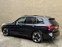 BMW X3 M iX3 sport | High Executive 80 kWh | 100% SOH | 43.000km NAP | Panoramadak | 360 camera | Head up | Elektrische trekhaak | Lederen interieur | 20 inch LMV | LED | DAB | Apple CarPlay / Android Auto | Adaptieve cruise (ACC) | Lane assist | Harman&kardon audio | Elektrisch verstelbare sportstoel met memory | Dodehoekdetectie | Volledig dealeronderhouden!