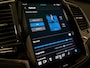 Volvo XC90 T8 AWD Recharge Ultra Ultimate Dark | Luchtvering | Trekhaak | All Season banden | 360 Camera | Head-Up Display | Harman Kardon | 455pk | Adaptieve Cruise Control | Standkachel met Volvo On Call App | Stoelverwarming voor+achter | Stuurwielverwarming | Schuifdak | Full LED Meesturende koplampen | Pilot Assist | BLIS Dode Hoek Detectie | Alcantara hemelbekleding | Lederen zonnekleppen en handgrepen | Elektrische voorstoelen geheugen | Lederen bekleding | Zitting verlenging voorstoelen | Lederen dashboard | 20 Inch | Google Infotainment | Keyless Drive | Privacy Glass | Elektrisch bedienbare achterklep | Geïntegreerd kinderzitje achterin | Geïntegreerde zongordijnen achterportieren | Verlichte instaplijsten | 7-Persoons | 4-Zone Climate Control | DAB Radio | Apple Carplay/Android Auto | Alarm Klasse III | Draadloos telefoon opladen | Denim Blue Metallic |