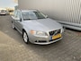 Volvo V70 2.0F Leer/Stof, Stoelvw, 189Dkm. Clima, Carkit, CC, PDC, LM, Trekh,  nw. APK – Inruil Mogelijk –