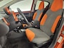 Toyota Aygo 1.0 VVT-i Dynamic Orange|AUT|AIRCO|2XSLEUTELS|BOEKJES