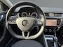 Skoda Octavia Combi 1.0 TSI Greentech Business Edition Carplay, Cruise, Parkeersensoren, LM velgen.