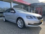Skoda Octavia Combi 1.0 TSI Greentech Business Edition Carplay, Cruise, Parkeersensoren, LM velgen.