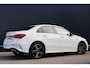 Mercedes-Benz A-klasse 250 e Business Solution AMG Line Automaat | Widescreen | Sfeerverlichting | Camera | 18 Inch | Night pakket