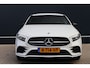 Mercedes-Benz A-klasse 250 e Business Solution AMG Line Automaat | Widescreen | Sfeerverlichting | Camera | 18 Inch | Night pakket