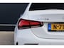 Mercedes-Benz A-klasse 250 e Business Solution AMG Line Automaat | Widescreen | Sfeerverlichting | Camera | 18 Inch | Night pakket