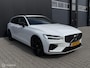 Volvo V60 2.0 T6 Twin Engine AWD R-Design/Pano/Trekhaak/H&K/Vol!
