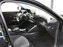 Peugeot e-208 Active Pack 50kWh 136PK | 1ste eigenaar | Parkeersensoren | Navigatie | 16"LMV | AppleCarplay/AndroidAuto | Lederen Stuurwiel | DAB Radio | Cruise Control | Isofix | Bluetooth |
