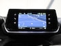 Peugeot e-208 Active Pack 50kWh 136PK | 1ste eigenaar | Parkeersensoren | Navigatie | 16"LMV | AppleCarplay/AndroidAuto | Lederen Stuurwiel | DAB Radio | Cruise Control | Isofix | Bluetooth |