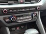 Kia Niro Hybrid 1.6 GDi PHEV ExecutiveLine Limited Glazenschuif/kanteldak | navigatie | Stuur/stoel verwarming |