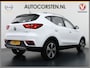 MG MG ZS EV AUT. Leder Pano-dak Adaptive-Cruise Apple Carplay Android Luxury Navi Camera Airco DAB+ EV45kWh Connected-Services Elec.Stoel+Verwarmd Keyless Lane/Speed Assist Bluetooth Led ESP BAS ASR Botswaarsch.Systeem Bordherkenning Lmv Pdc 3 fase laden