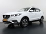 MG MG ZS EV AUT. Leder Pano-dak Adaptive-Cruise Apple Carplay Android Luxury Navi Camera Airco DAB+ EV45kWh Connected-Services Elec.Stoel+Verwarmd Keyless Lane/Speed Assist Bluetooth Led ESP BAS ASR Botswaarsch.Systeem Bordherkenning Lmv Pdc 3 fase laden