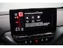 Volkswagen ID.4 First 77 kWh SOH 94,2% | Trekhaak | Camera | Navigatie | Carplay&Android | Stuur/Stoelverwarming